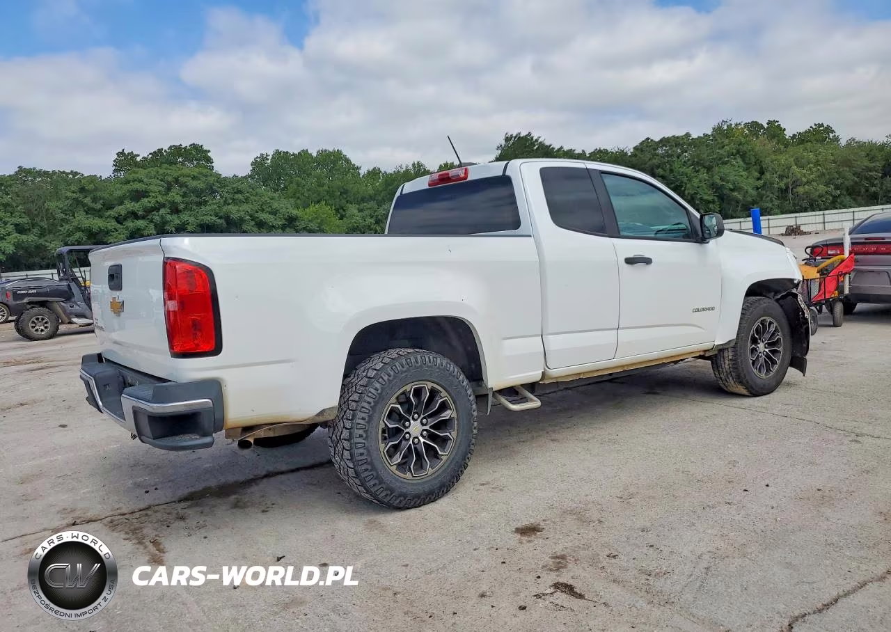 2019 Chevrolet Colorado VIN:1GCHSBEA9K1187083 - 3