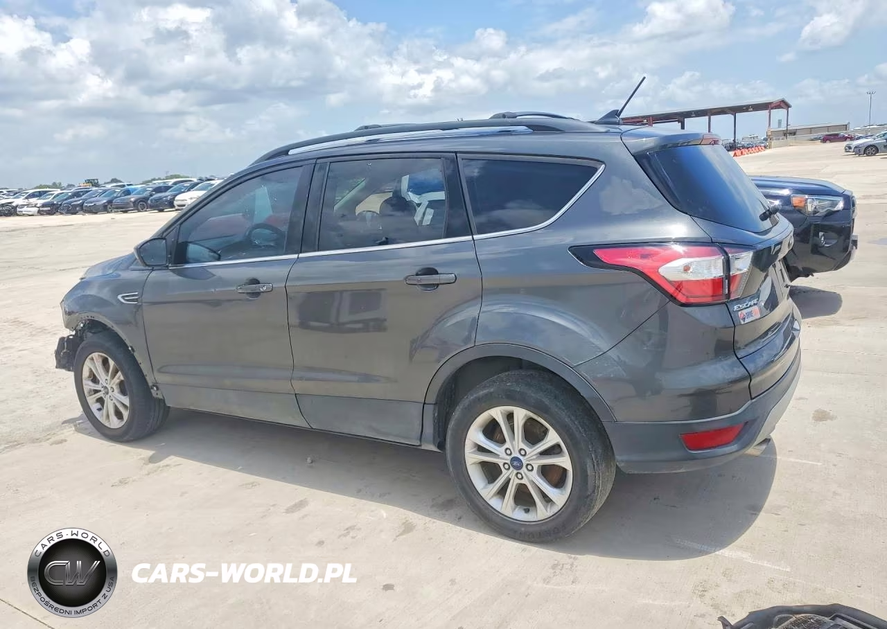 2018 Ford Escape Se VIN:1FMCU9GD3JUA77160 - 2