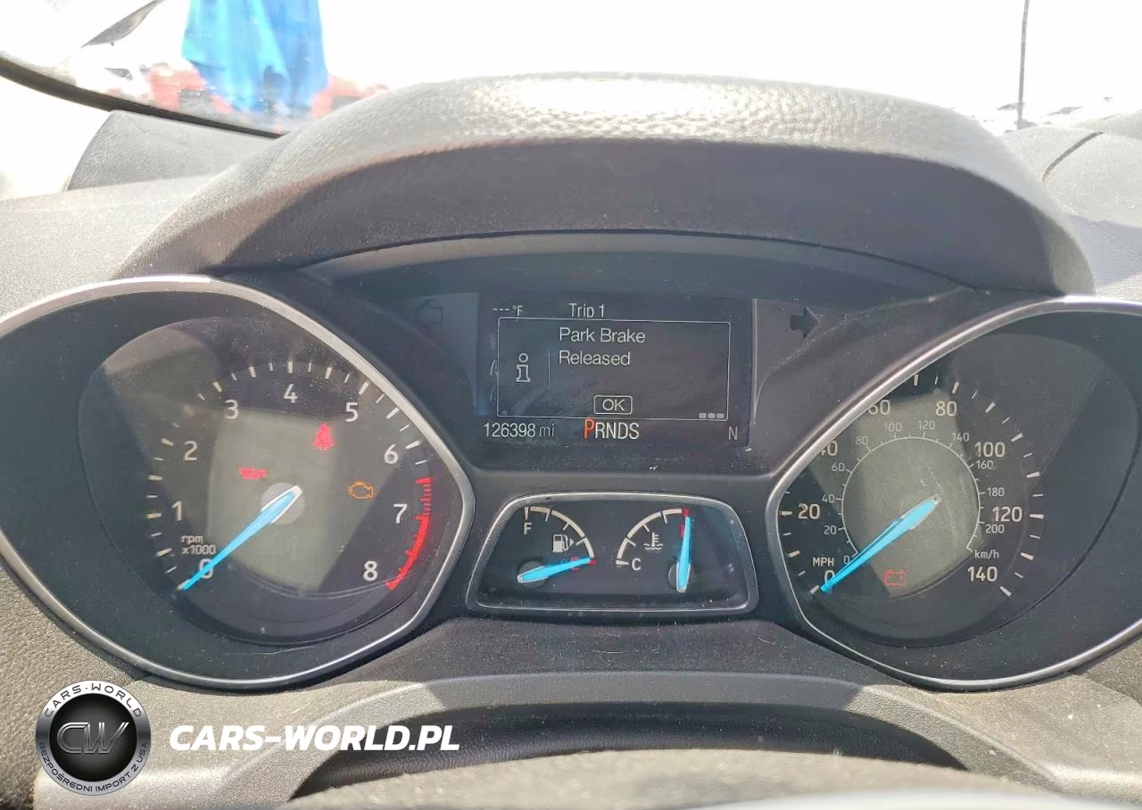 2018 Ford Escape Se VIN:1FMCU9GD3JUA77160 - 9