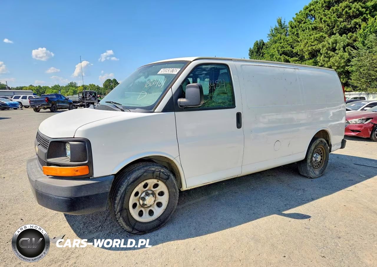 2013 Chevrolet Express G1500 – zdjęcie 1 z 12