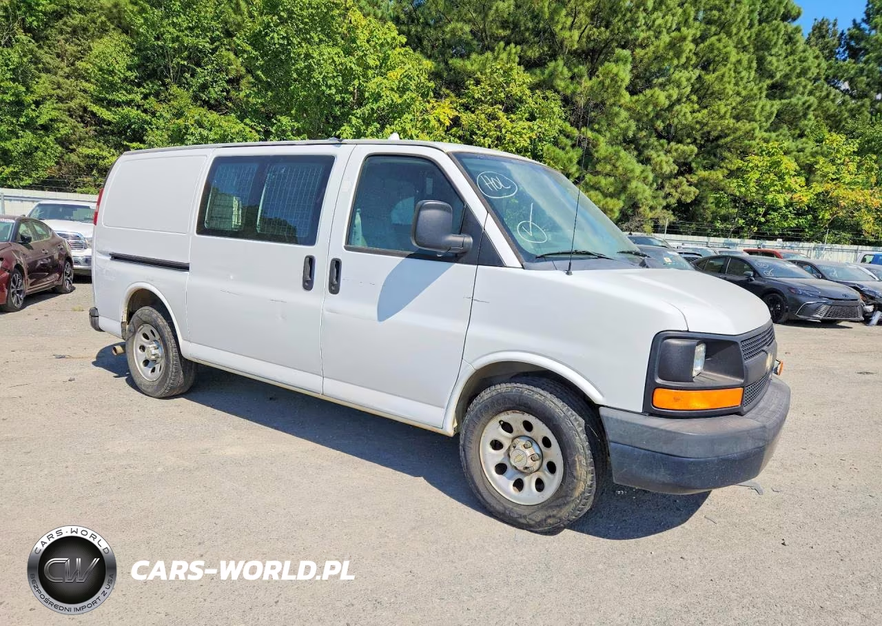 2013 Chevrolet Express G1500 VIN:1GCSGAFX6D1182401 - 4