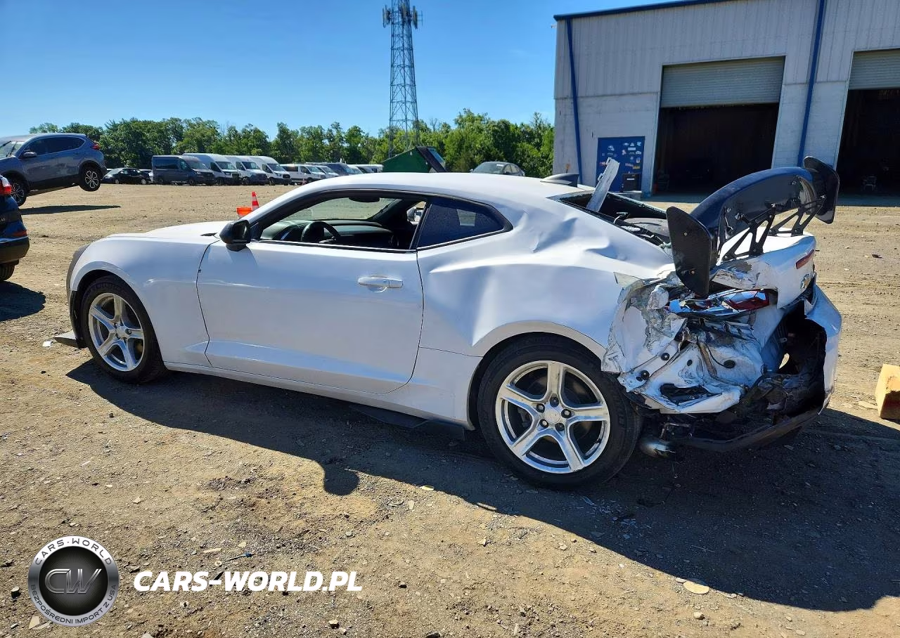 2018 Chevrolet Camaro Lt VIN:1G1FB1RX6J0130885 - 2