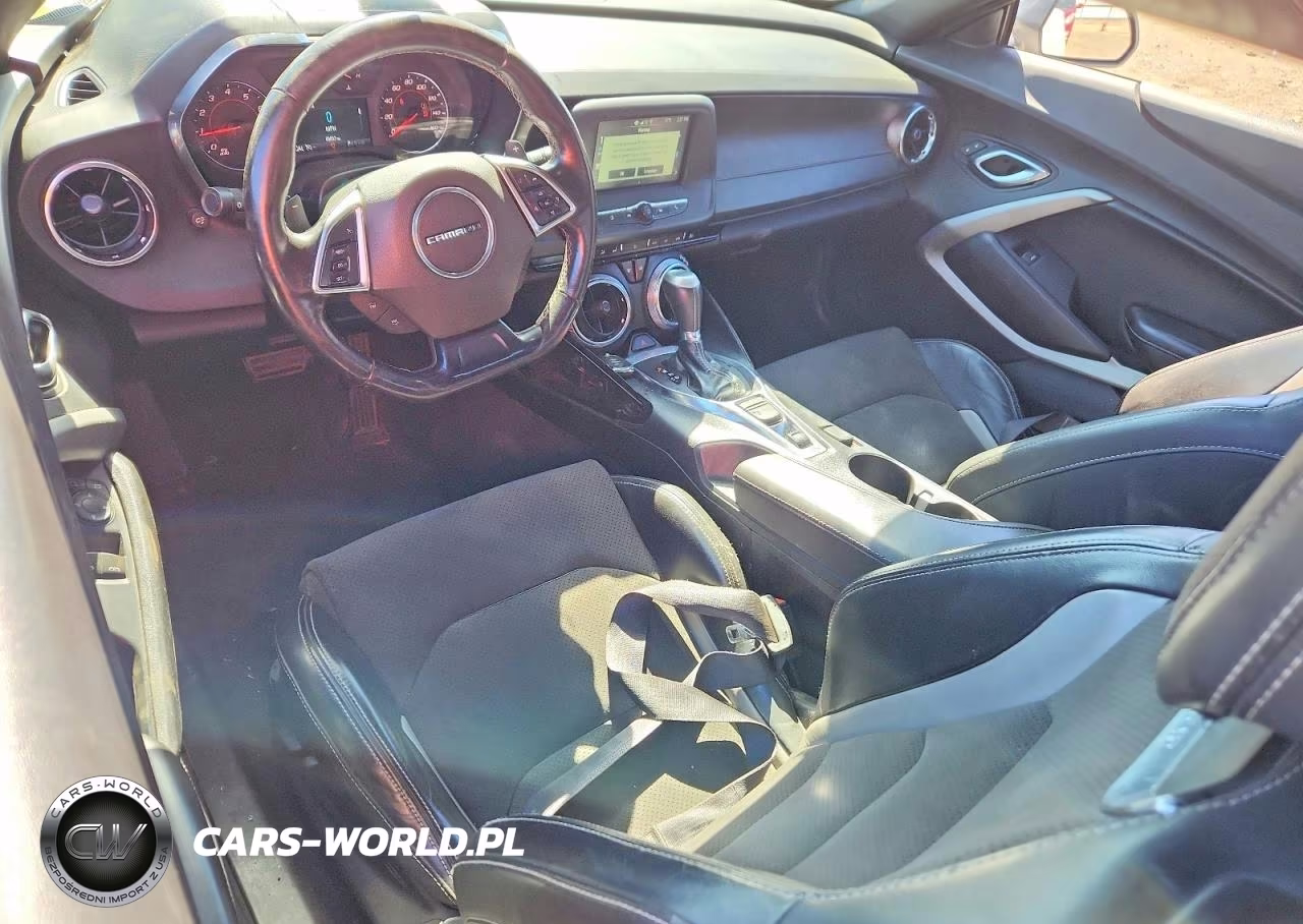 2018 Chevrolet Camaro Lt VIN:1G1FB1RX6J0130885 - 8