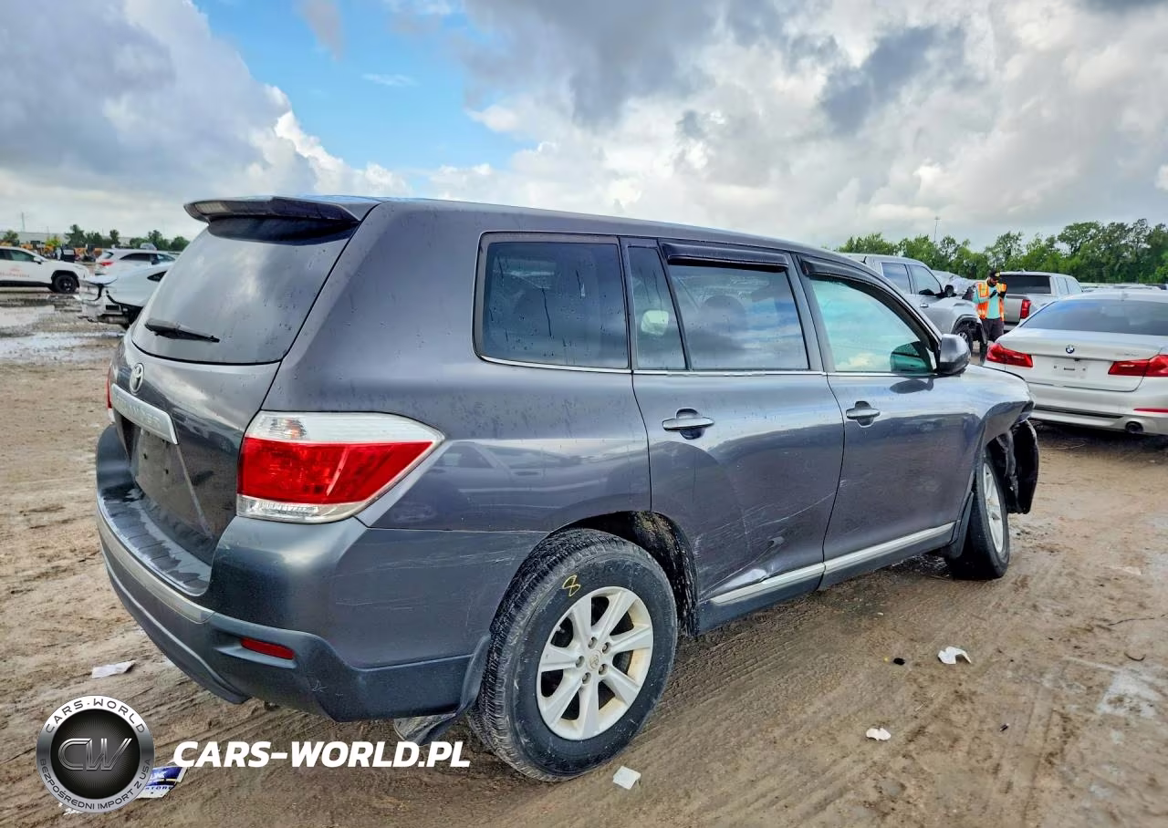 2013 Toyota Highlander Base VIN:5TDZA3EHXDS032316 - 3