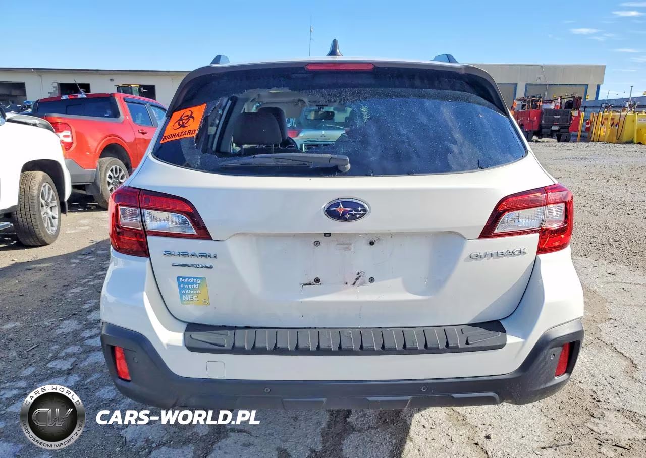 2018 Subaru Outback Touring VIN:4S4BSATC2J3351213 - 6