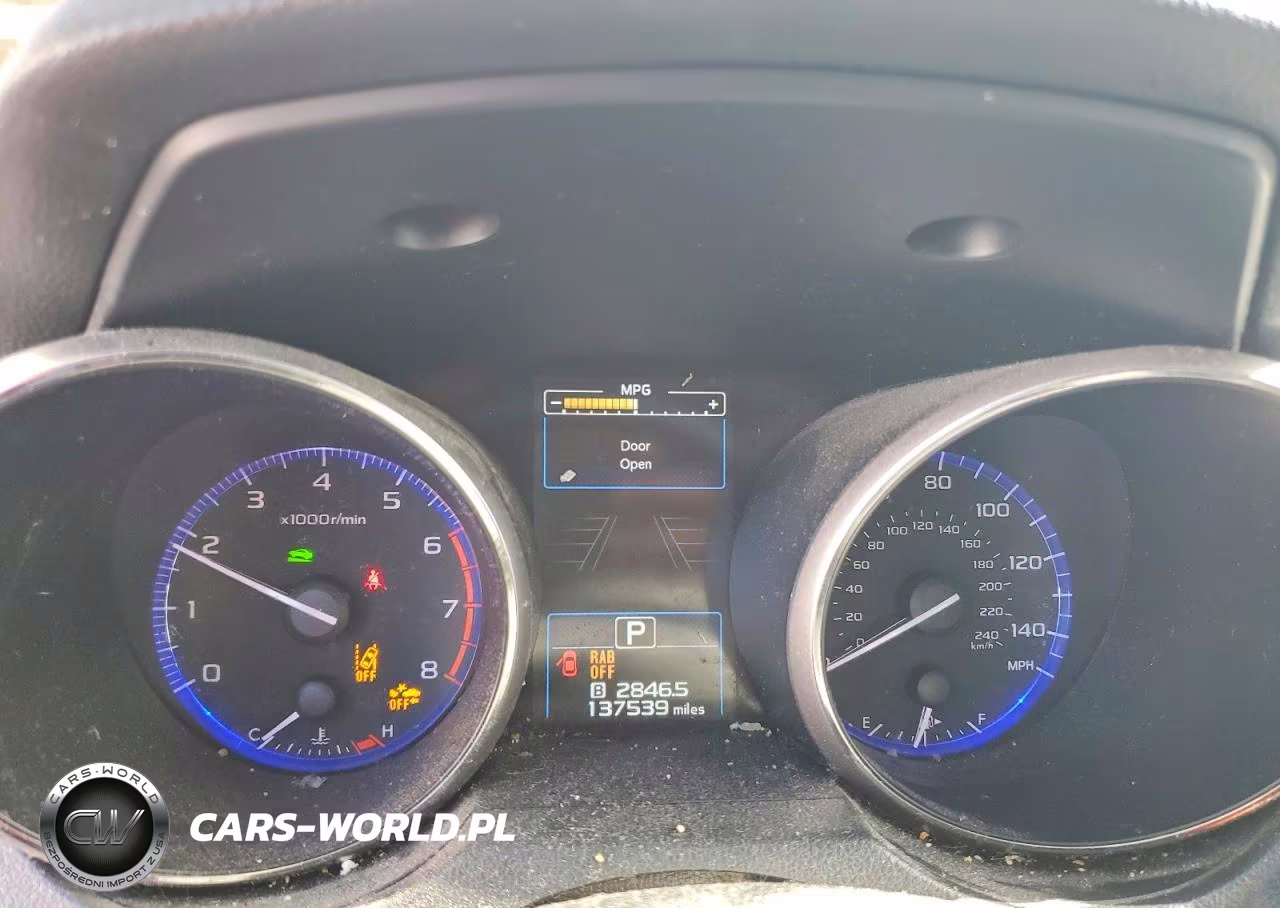 2018 Subaru Outback Touring VIN:4S4BSATC2J3351213 - 9