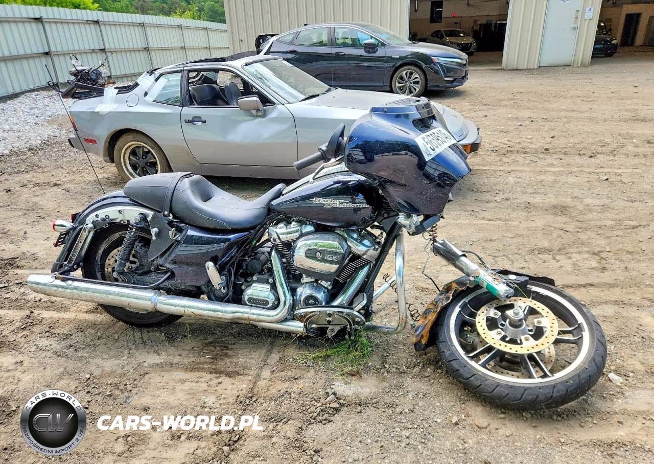 2019 Harley Davidson Flhx