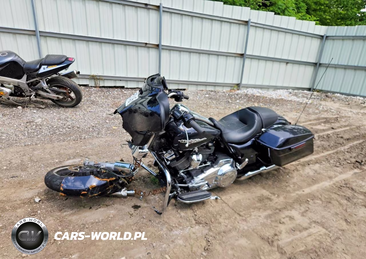 2019 Harley Davidson Flhx VIN:1HD1KBC18KB659951 - 3