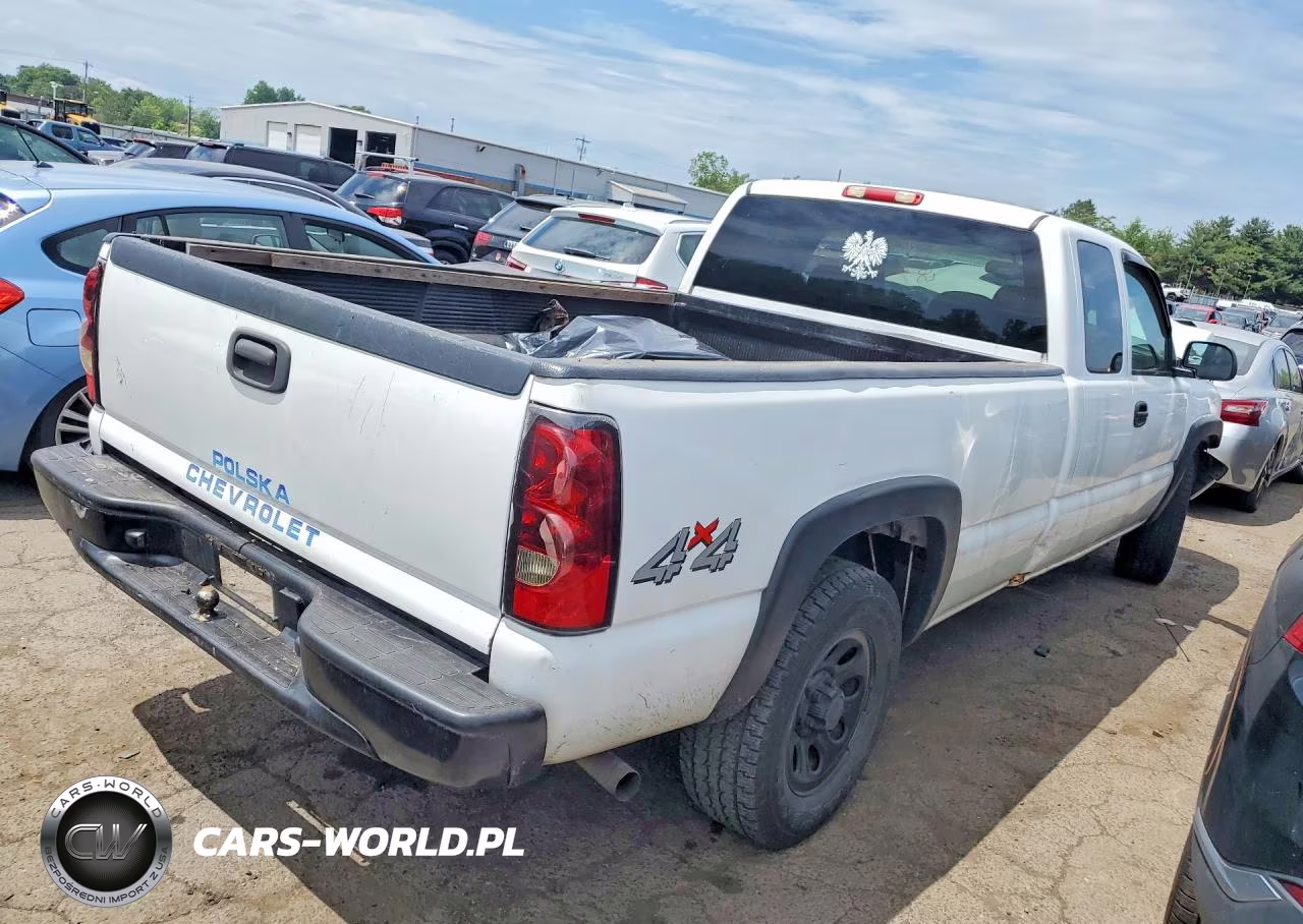 2007 Chevrolet Silverado K1500 Classic VIN:1GCEK19V97E144177 - 3