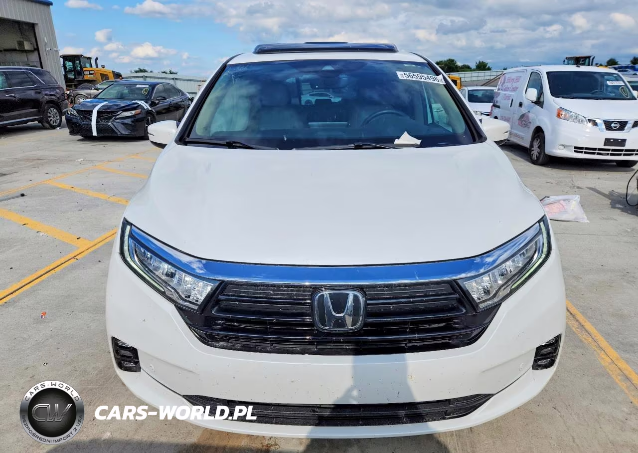 2021 Honda Odyssey Touring VIN:5FNRL6H85MB002474 - 5