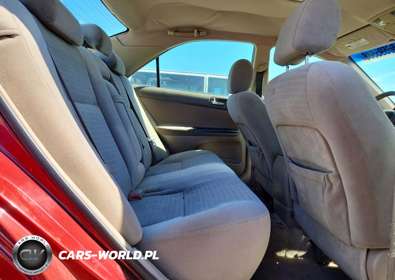2005 Toyota Camry Le VIN:4T1BE32K15U089289 - 10