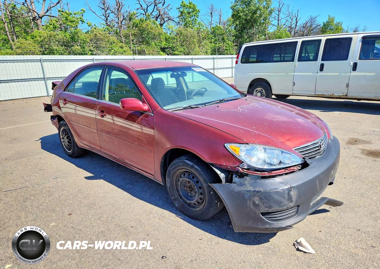 2005 Toyota Camry Le VIN:4T1BE32K15U089289 - 4