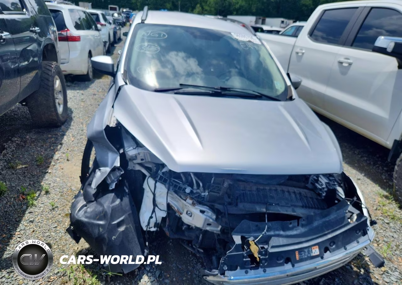 2017 Ford Escape Se VIN:1FMCU9GD5HUE43677 - 5