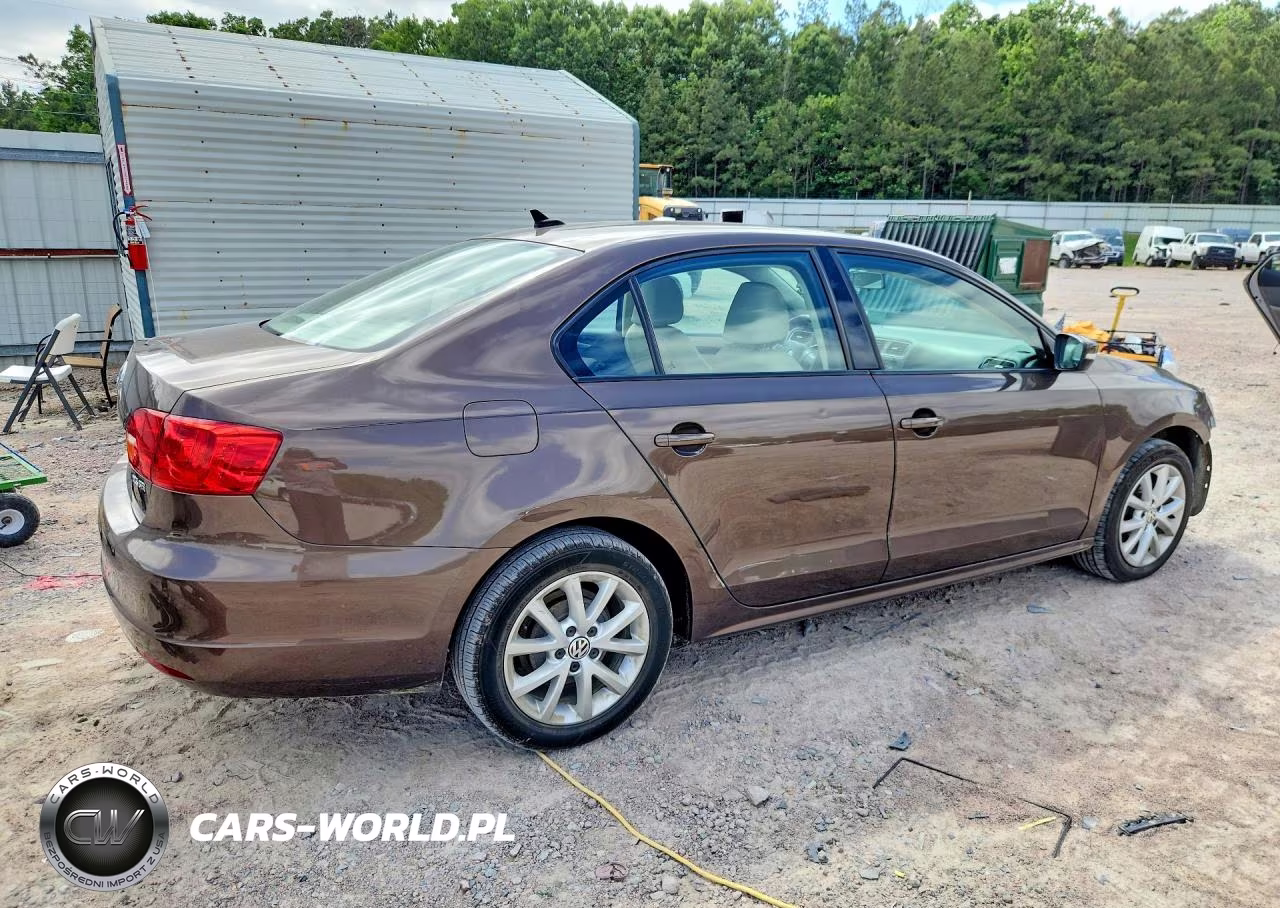 2012 Volkswagen Jetta Se VIN:3VWDX7AJ1CM328636 - 3
