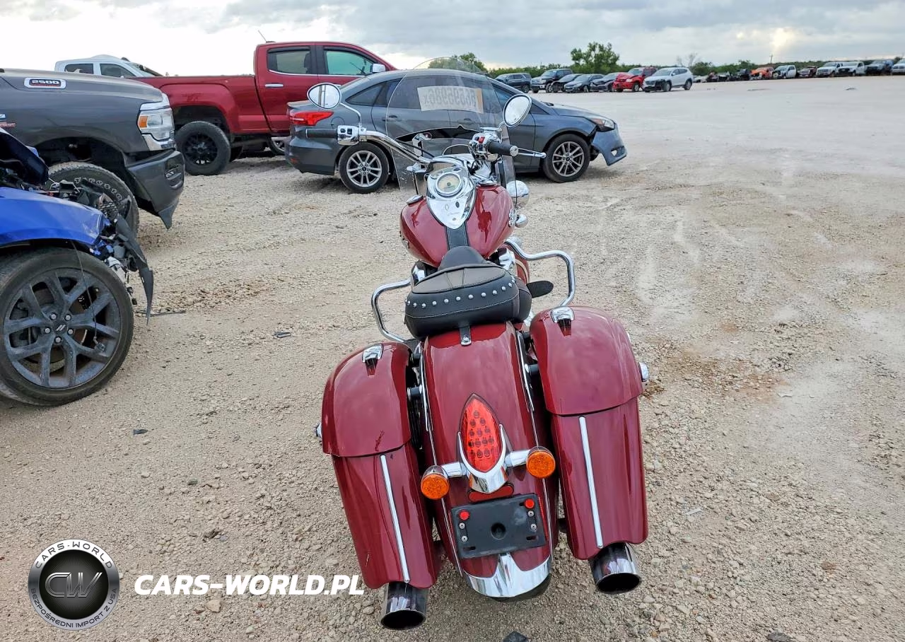 2016 Indian Springfield VIN:56KTHAAA6G3340243 - 4