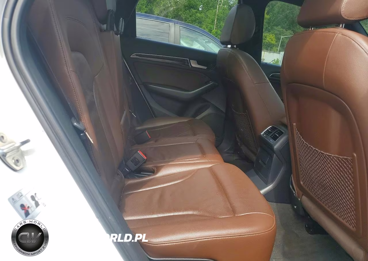 2014 Audi Q5 Premium Plus VIN:WA1LFAFP0EA057025 - 10