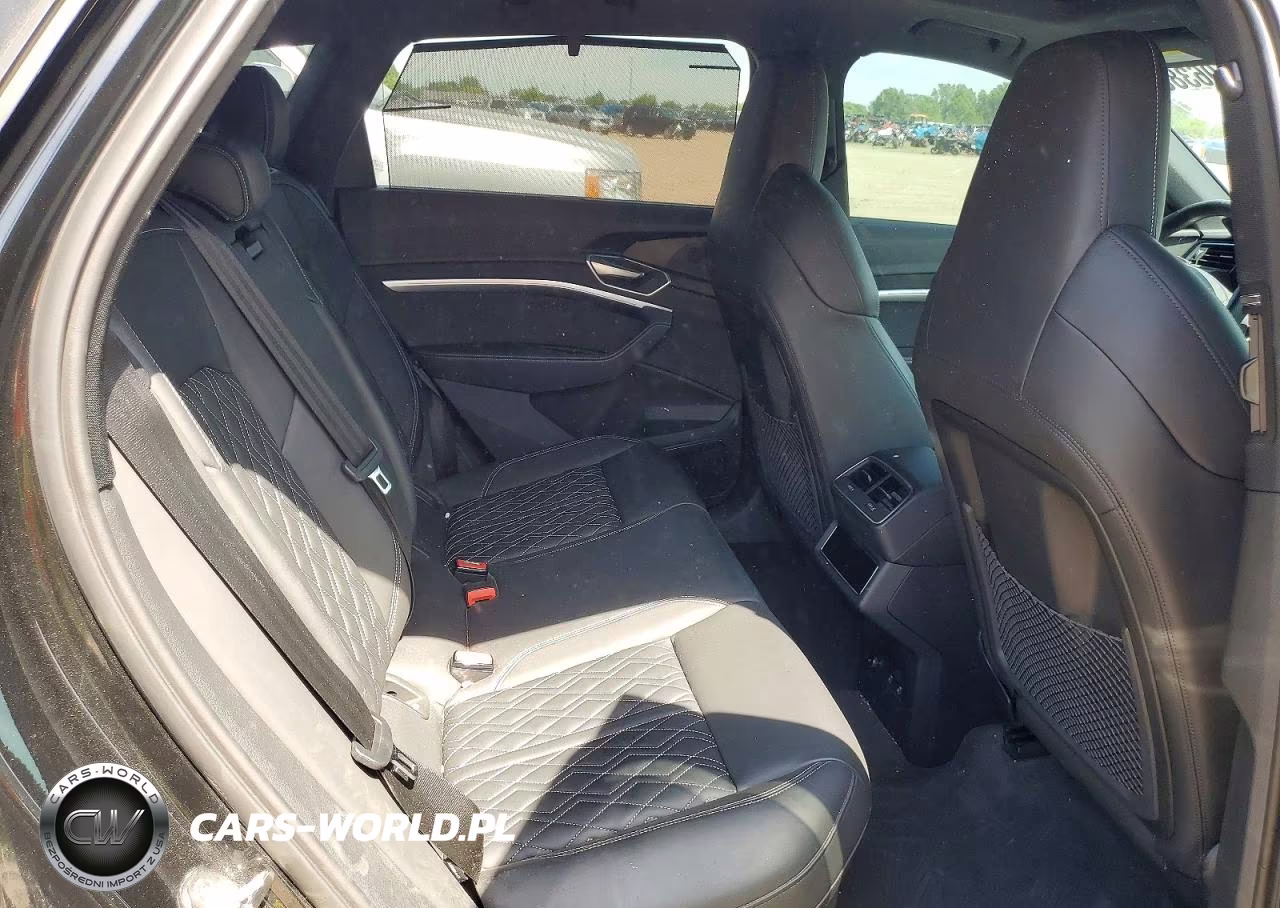 2022 Audi E-Tron S Prestige VIN:WA1VCBGE3NB039763 - 11