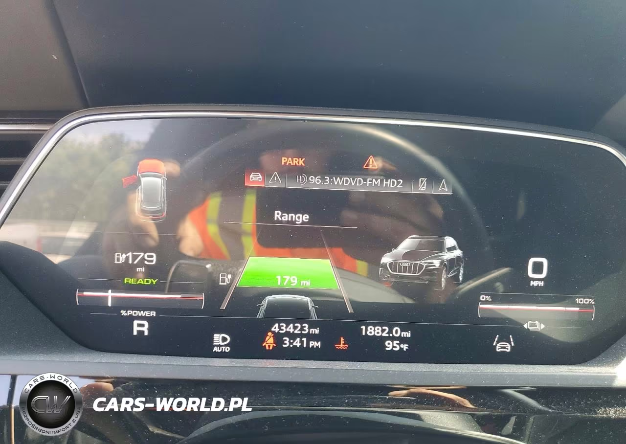 2022 Audi E-Tron S Prestige VIN:WA1VCBGE3NB039763 - 9