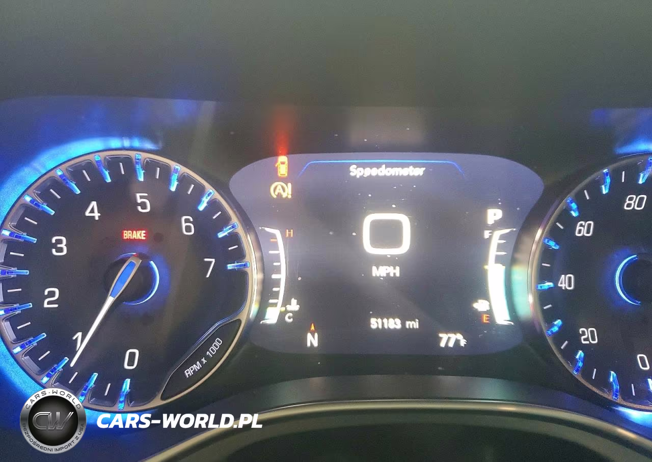 2018 Chrysler Pacifica Touring L Plus VIN:2C4RC1EG1JR293702 - 9