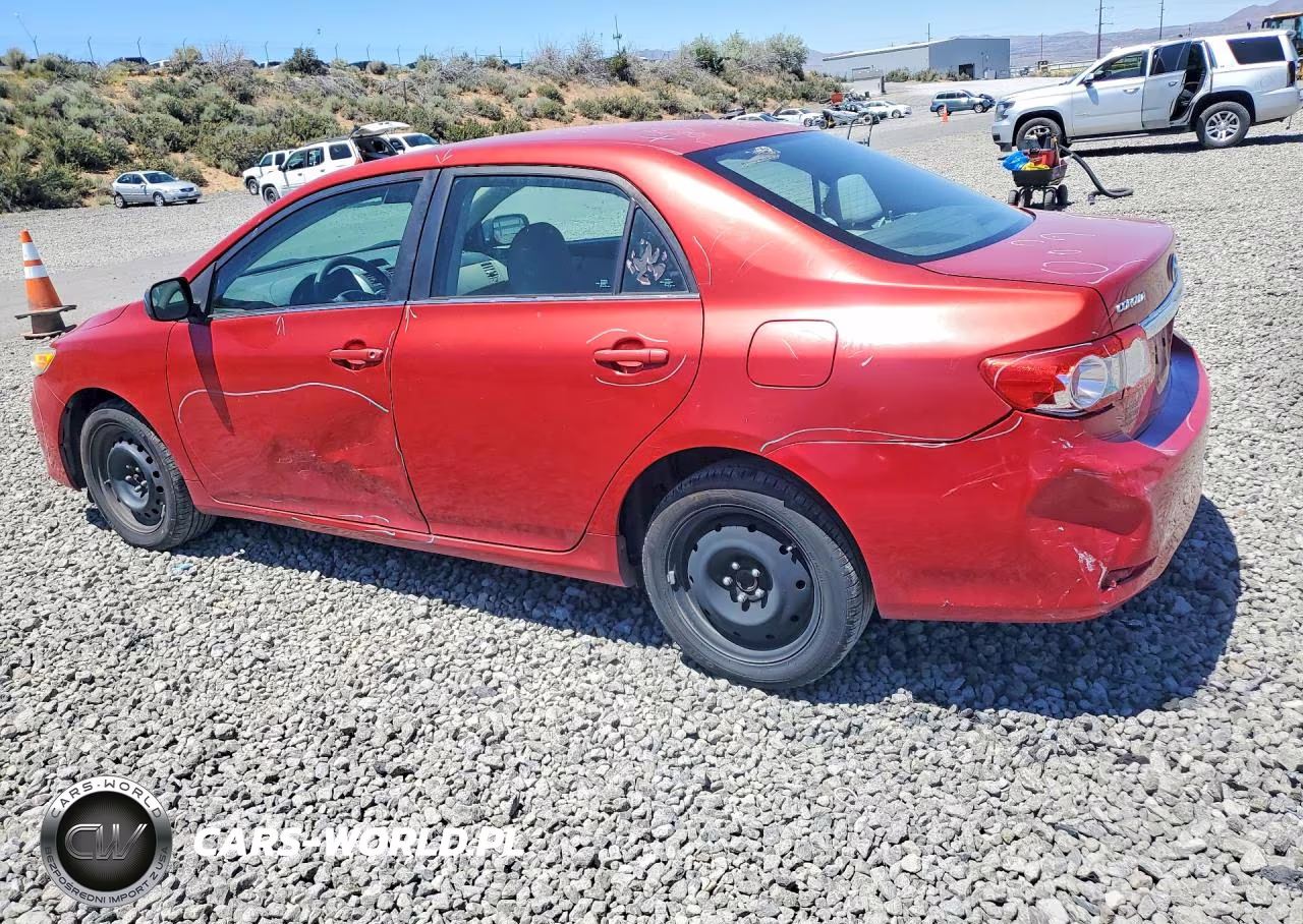 2013 Toyota Corolla Le VIN:5YFBU4EE1DP157427 - 2