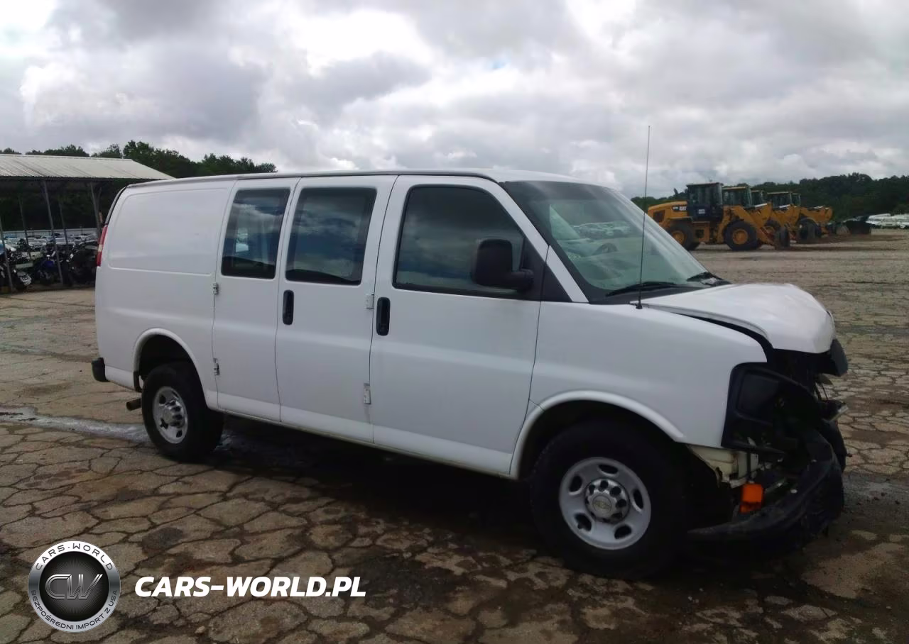2013 Chevrolet Express G2500 VIN:1GCWGFBA8D1113791 - 4