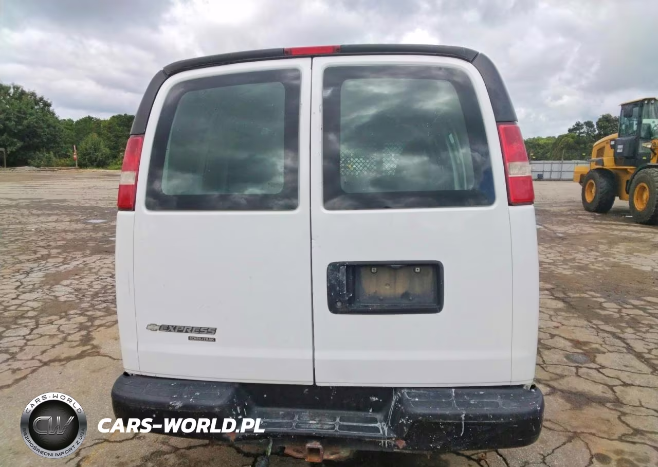 2013 Chevrolet Express G2500 VIN:1GCWGFBA8D1113791 - 6