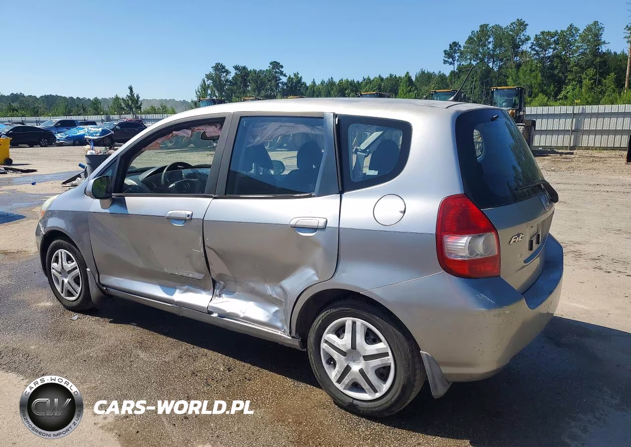 2008 Honda Fit VIN:JHMGD38428S005842 - 2