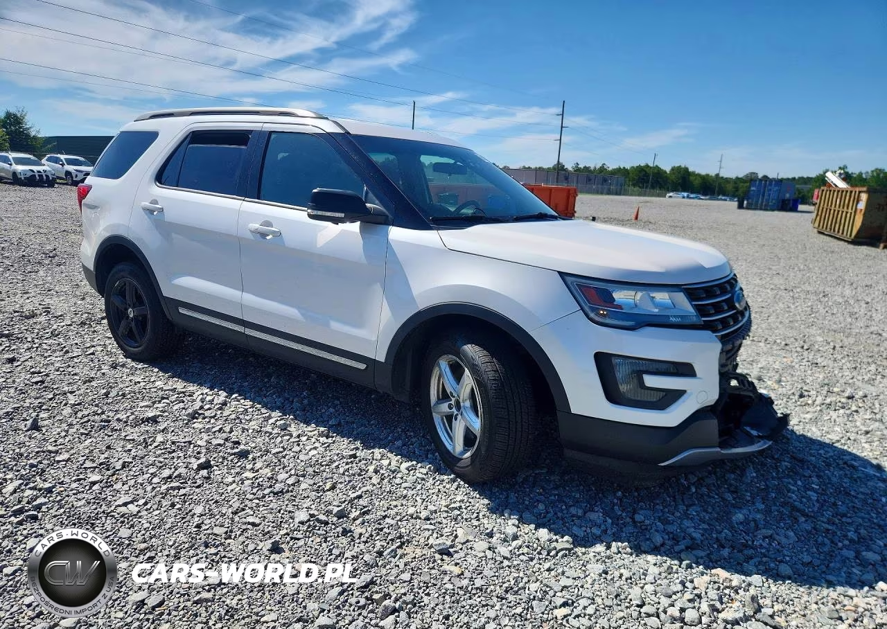 2016 Ford Explorer Xlt VIN:1FM5K8D80GGB02880 - 4