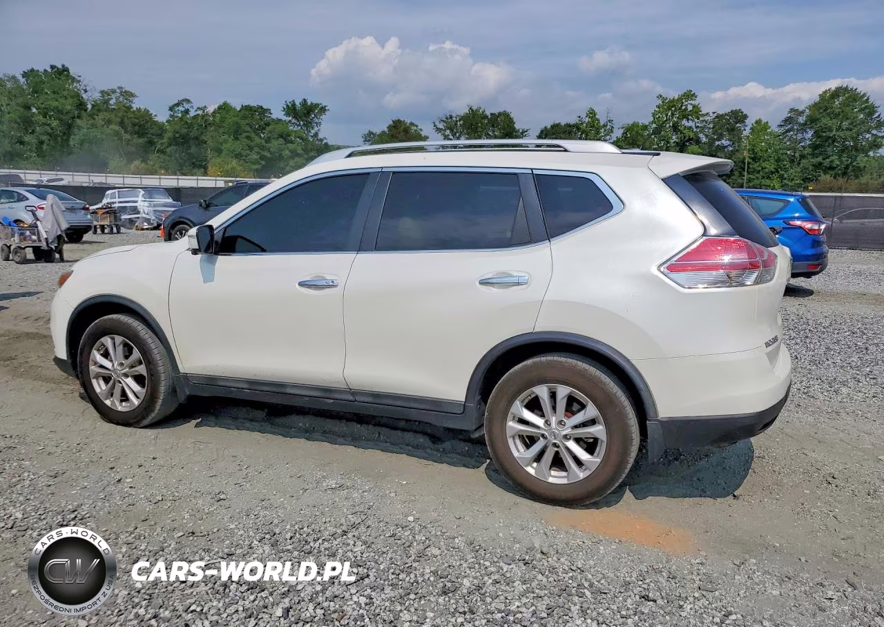 2015 Nissan Rogue S VIN:5N1AT2MT8FC821054 - 2