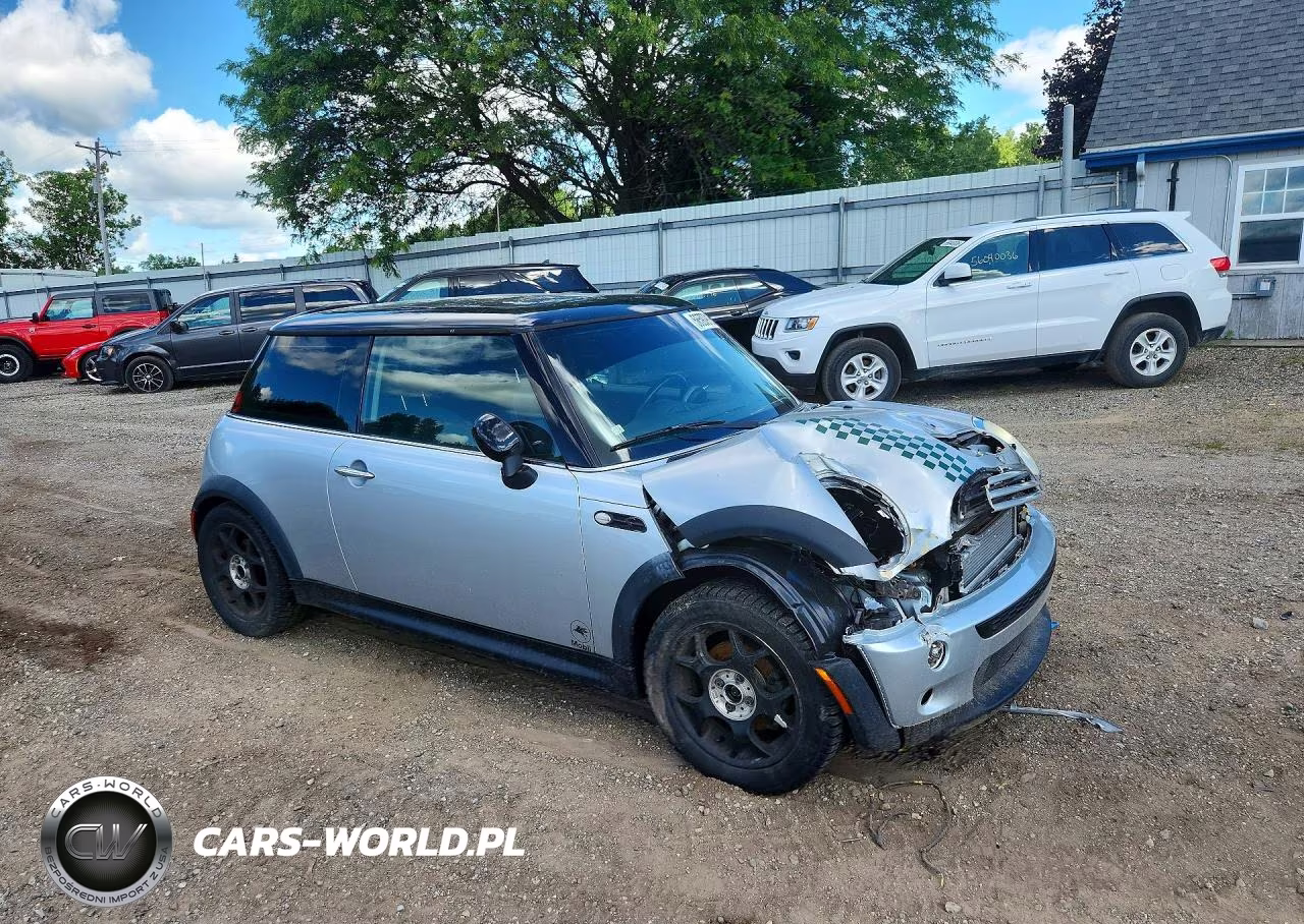 2002 Mini Cooper S VIN:WMWRE33462TD56737 - 4