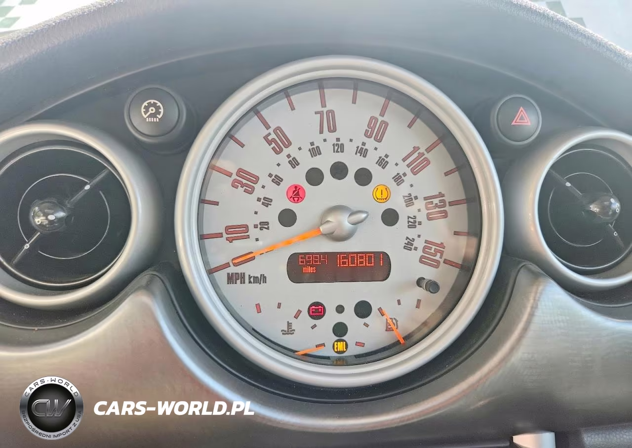 2002 Mini Cooper S VIN:WMWRE33462TD56737 - 9
