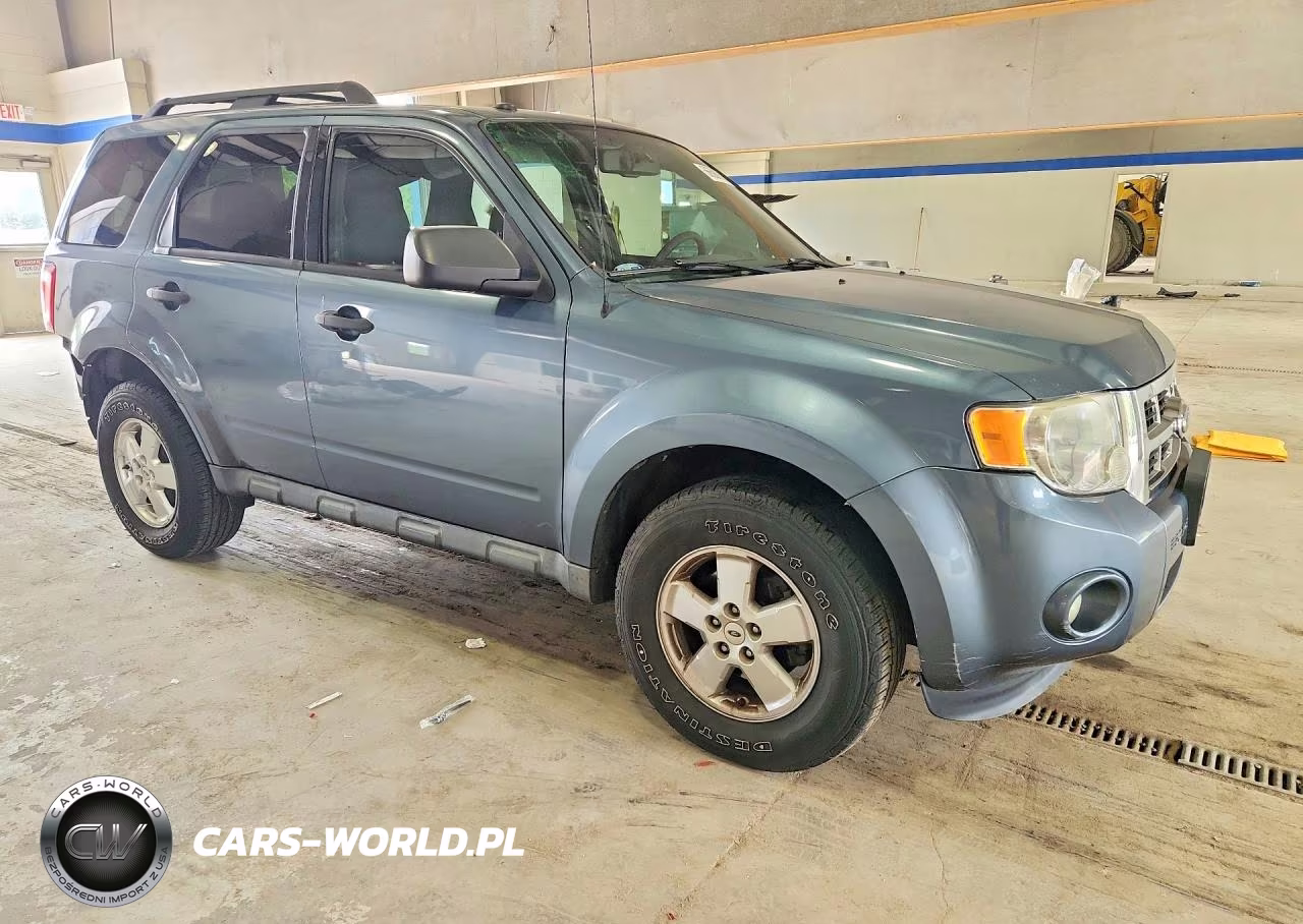2011 Ford Escape Xlt VIN:1FMCU9DG6BKA30992 - 4