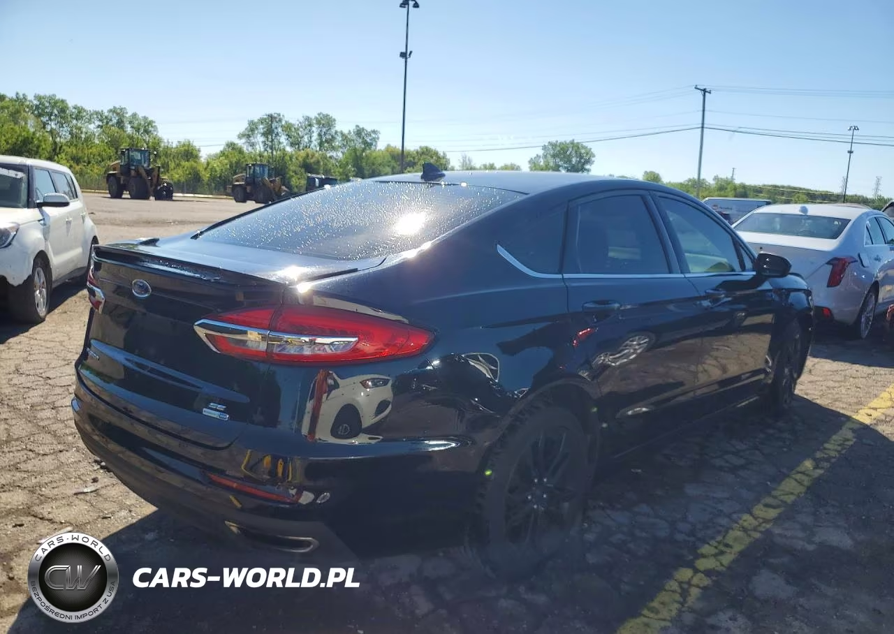 2019 Ford Fusion Se VIN:3FA6P0T95KR103004 - 3
