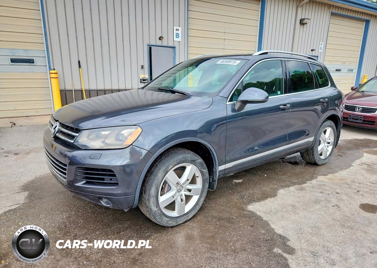 2014 Volkswagen Touareg V6 – zdjęcie 1 z 13