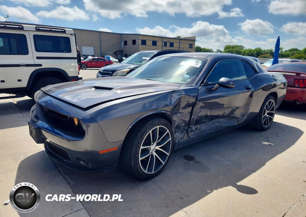 2017 Dodge Challenger Sxt