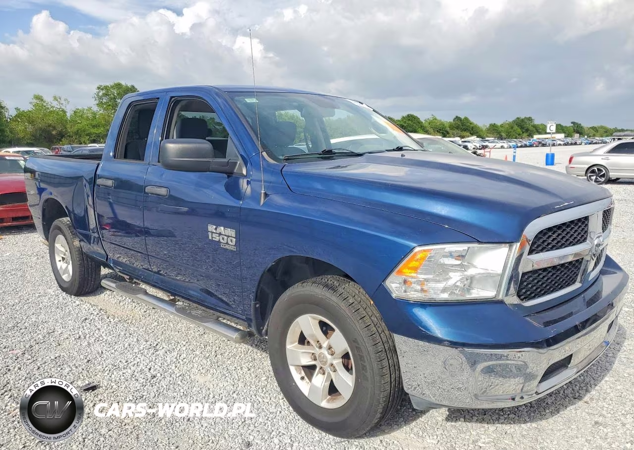 2019 Ram 1500 Classic Tradesman VIN:1C6RR6FGXKS733479 - 4