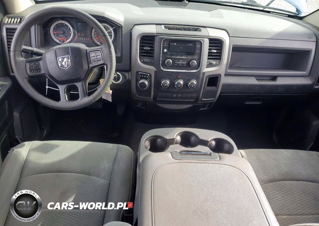 2019 Ram 1500 Classic Tradesman VIN:1C6RR6FGXKS733479 - 8