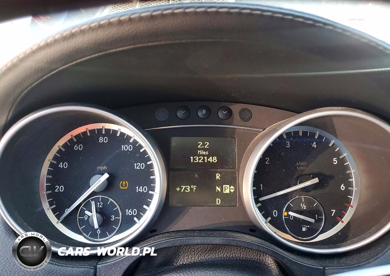 2010 Mercedes-Benz Gl 450 4Matic VIN:4JGBF7BE1AA572923 - 9
