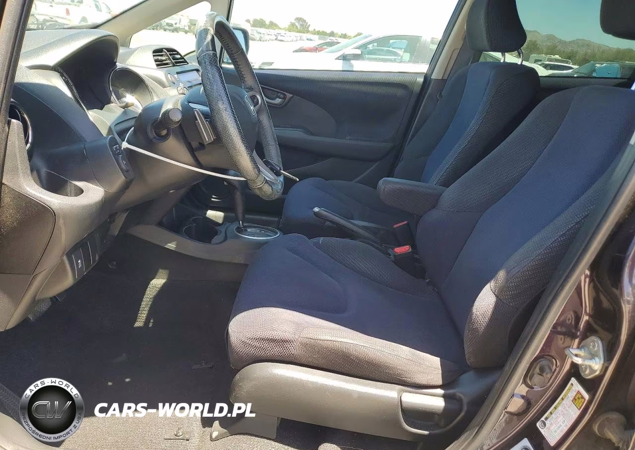 2013 Honda Fit Sport VIN:JHMGE8H59DC019552 - 7