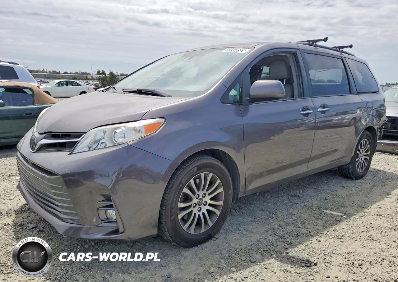 2019 Toyota Sienna Xle 8-Passenger