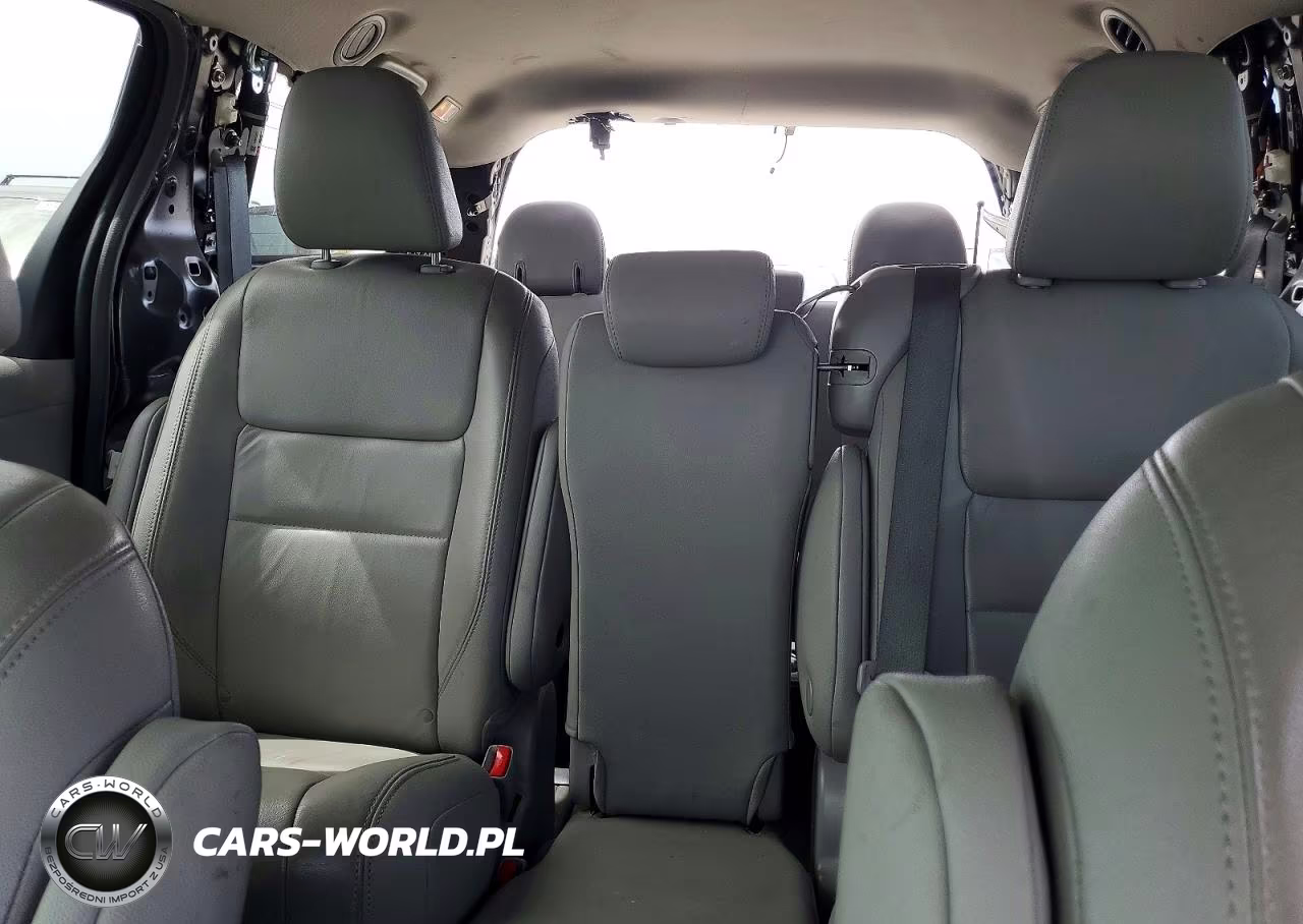 2019 Toyota Sienna Xle 8-Passenger VIN:5TDYZ3DC1KS989490 - 10