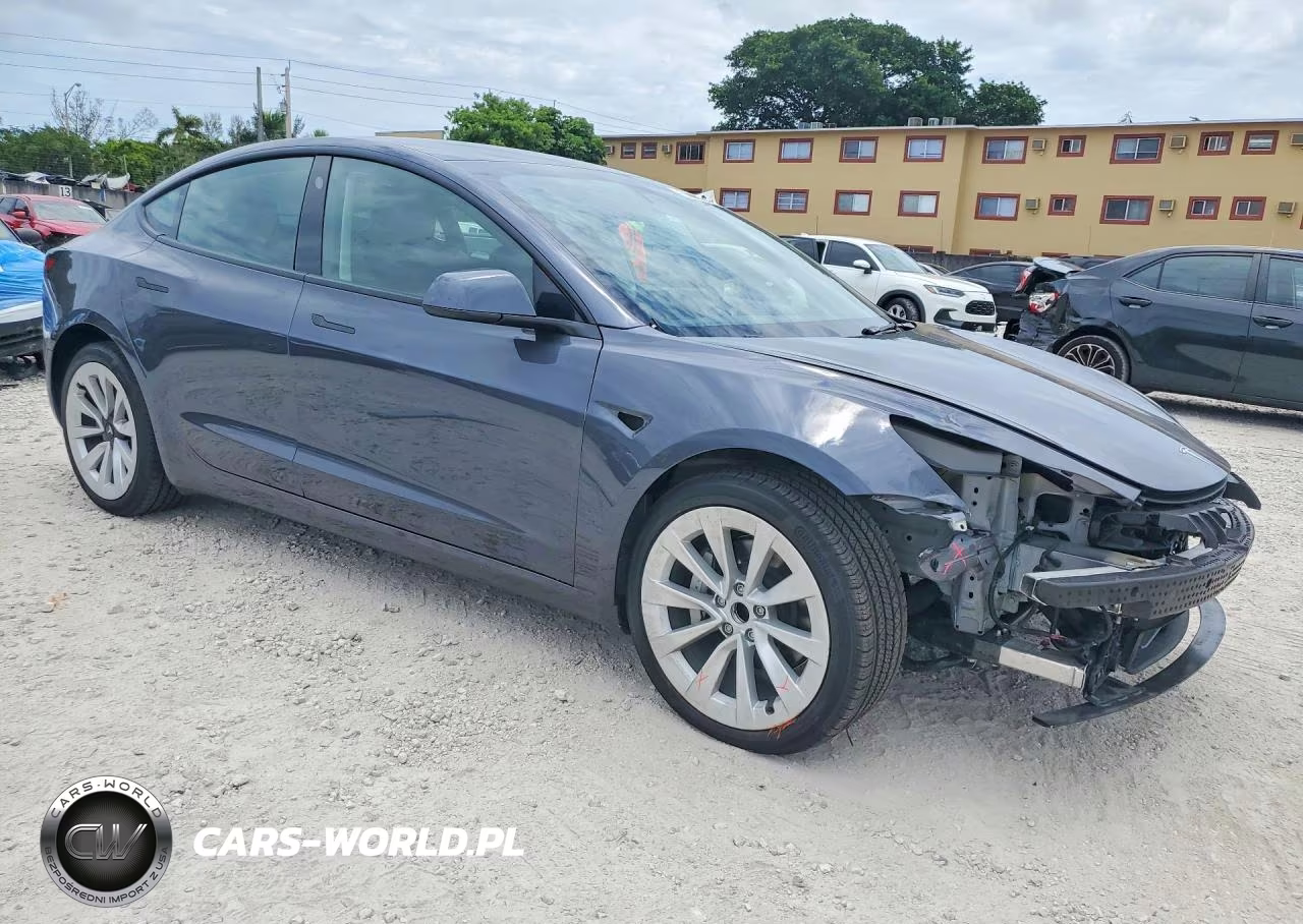 2023 Tesla Model 3 VIN:5YJ3E1EA6PF671061 - 4