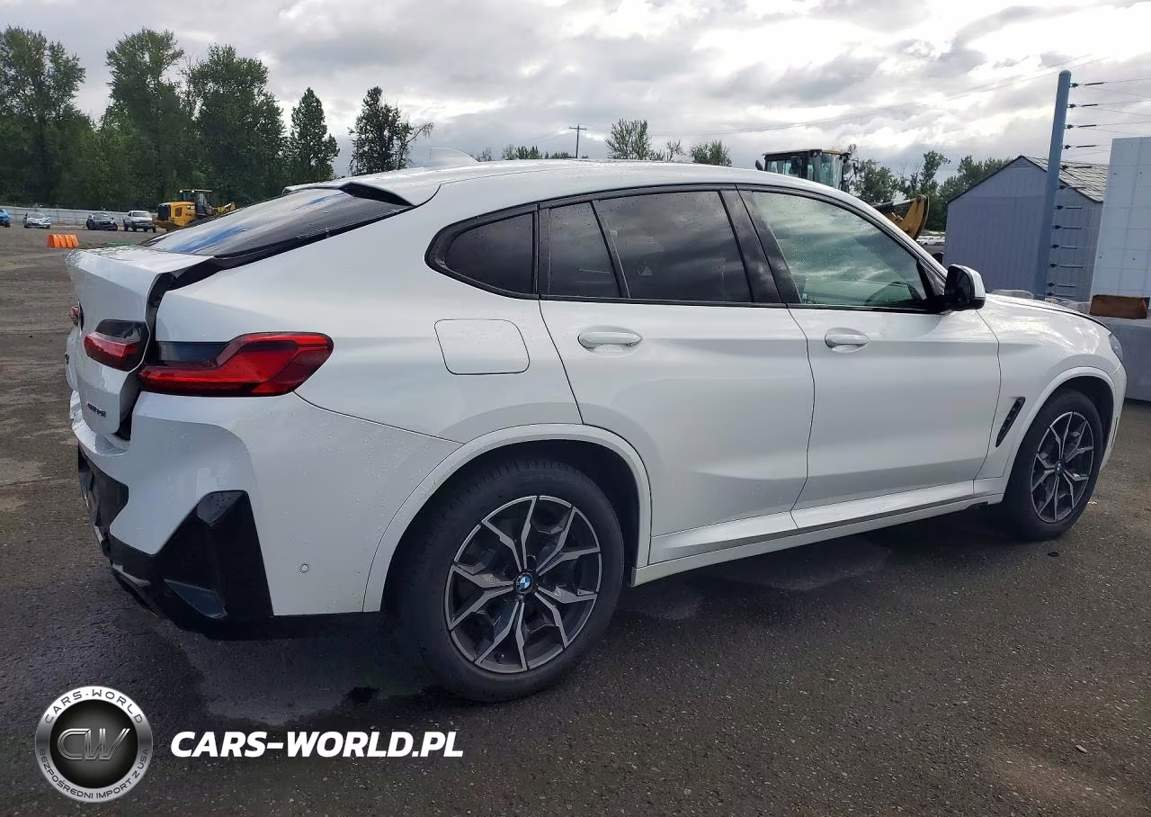 2023 BMW X4 xDrive30I VIN:5UX33DT0XP9P10129 - 3