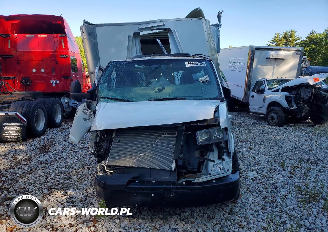 2023 Chevrolet Express Box Truck VIN:1HA6GVF72PN010867 - 5