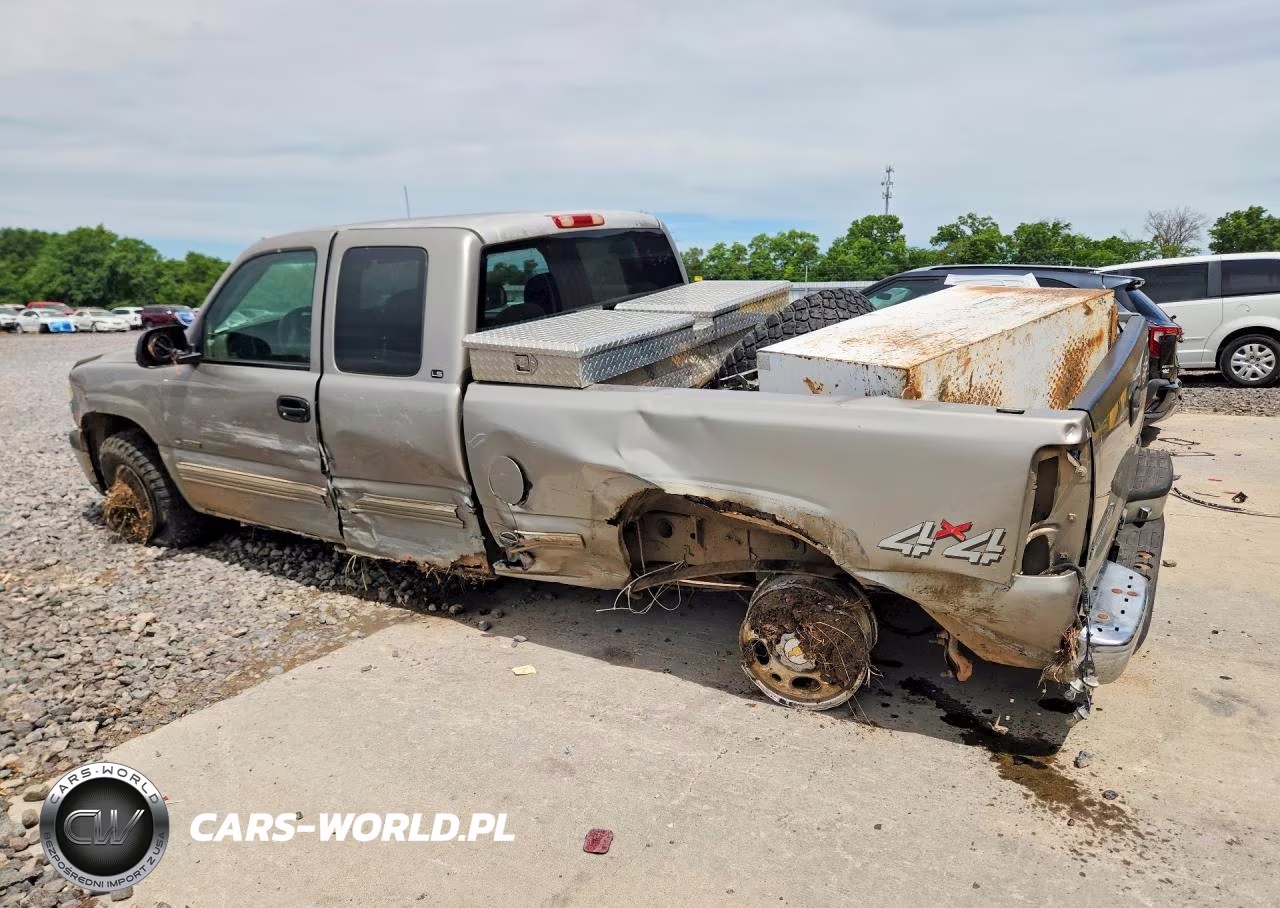 1999 Chevrolet Silverado K2500 VIN:1GCGK29U2XE162333 - 2