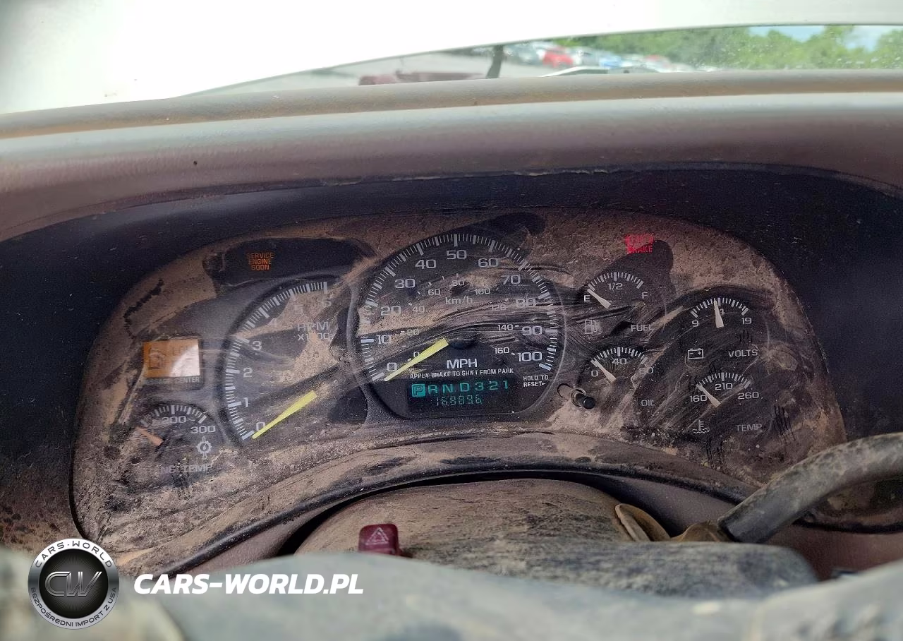 1999 Chevrolet Silverado K2500 VIN:1GCGK29U2XE162333 - 9