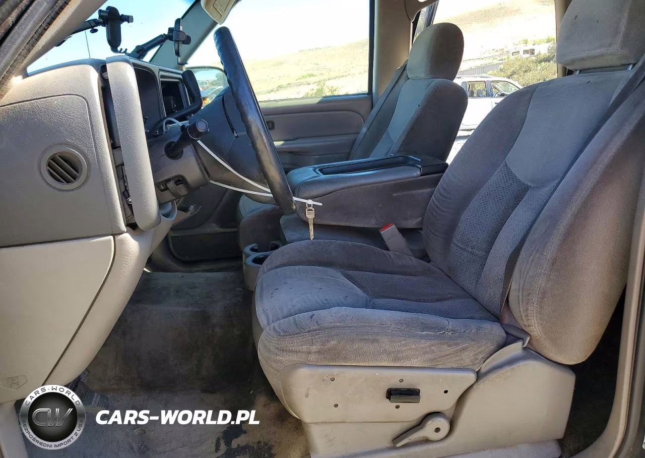2004 Chevrolet Tahoe C1500 VIN:1GNEC13V84R297134 - 7