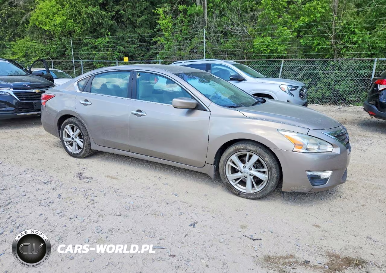2014 Nissan Altima 2.5 VIN:1N4AL3APXEC106279 - 4