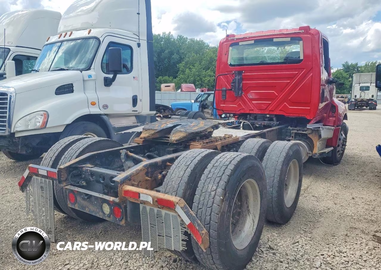 2018 International Lt625 Semi Truck VIN:3HSDZAPR7JN631085 - 4