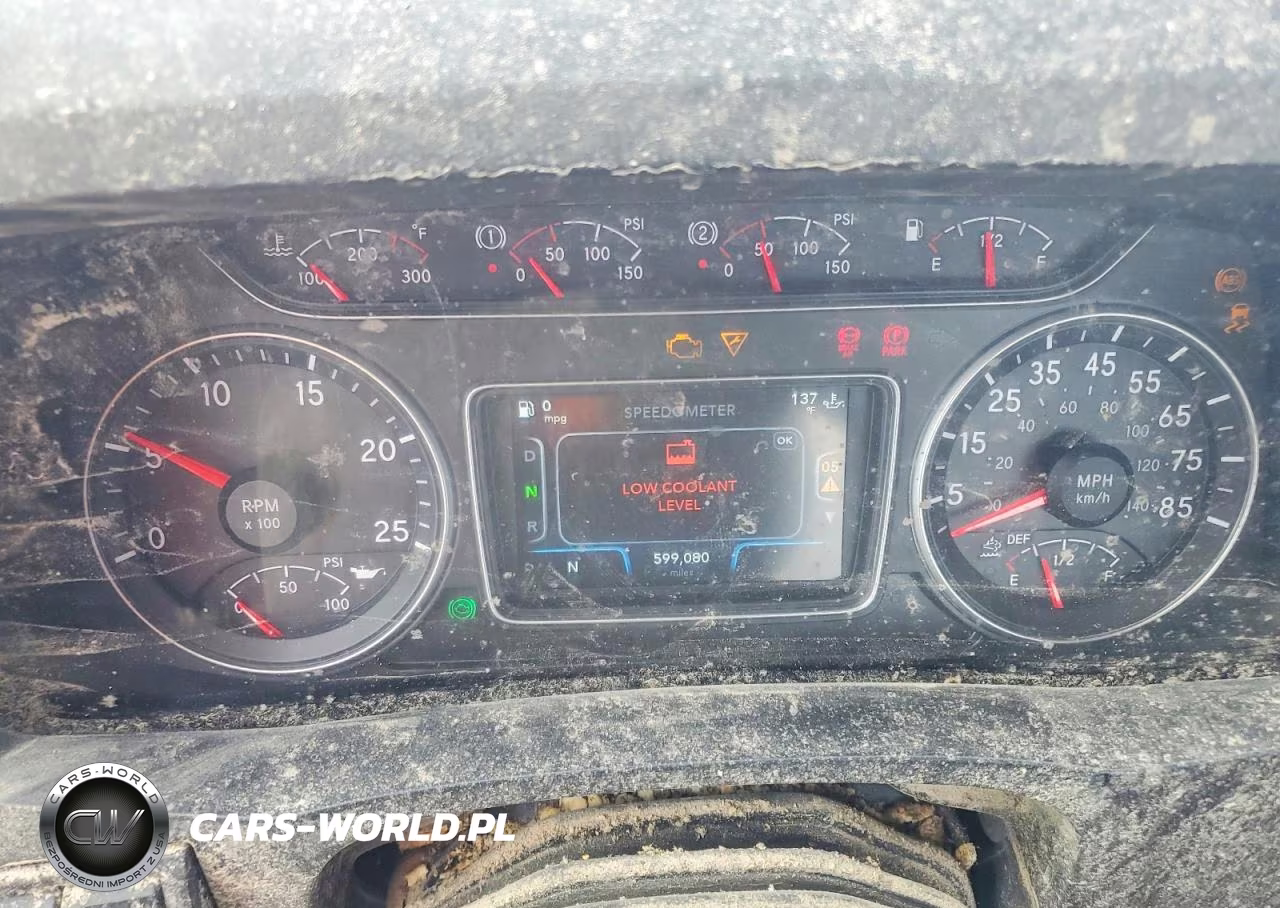 2018 International Lt625 Semi Truck VIN:3HSDZAPR7JN631085 - 8